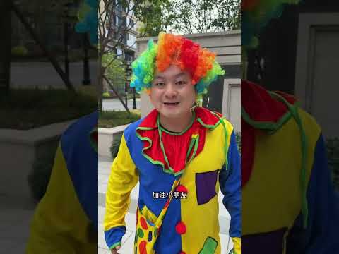 潼潼神功大成教训套圈老板！#shorts #funny #搞笑 thumbnail