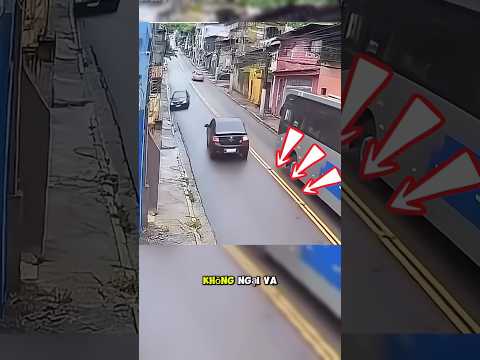 Chuyển làn trước mặt taxi — hậu quả bất ngờ thumbnail