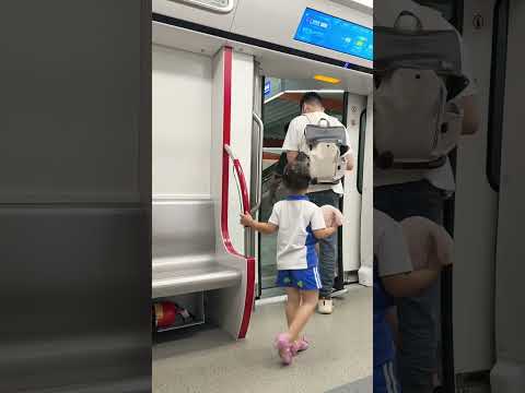 当男人有了女儿后的速度... #6500万艾莎内裤  #人类幼崽  #露兮粑粑  #小小露兮  #内容启发搜索 thumbnail