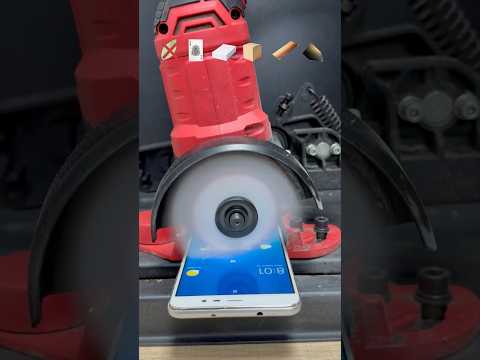 Test assurdo: La Carta Riesce davvero a Tagliare uno Smartphone? thumbnail