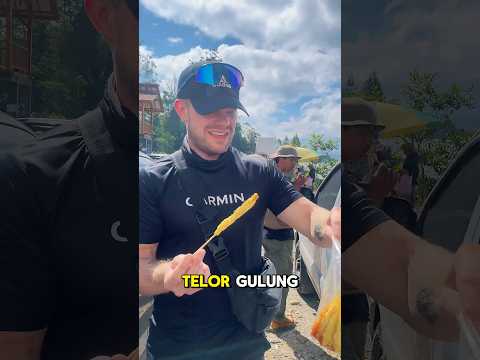 First time trying Telor Gulung 🥚 #telorgulung #bandung thumbnail