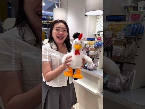 Mama ayam tantrum #dewivanow #barang unik #flyingtiger thumbnail