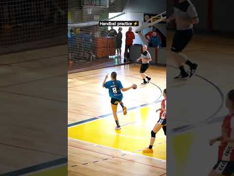 handball high jump short ⚽🥅🤯#handball #sportsball #like #love #explore #viralvideo #shorts #sports thumbnail