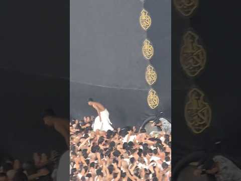 Makkah 👩‍🎓 #rider #happiness #happy #youtubeshorts #automobile #viral #shortsfeed #choclate #shorts thumbnail