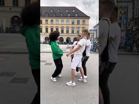 They thought I wanna fight😂 #fürdich #fyp #fy thumbnail