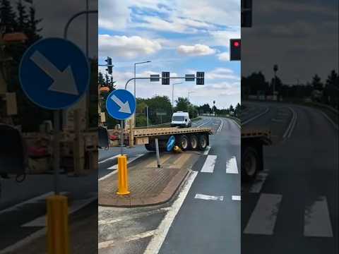 ​Hit and Run: Military Edition! 🪖💨 tir.robert #truckingjobs #automobile #lkw #camion thumbnail