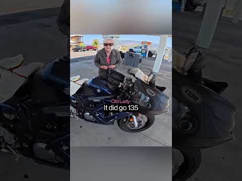 Biker Has The Most Heartwarming Encounter… thumbnail