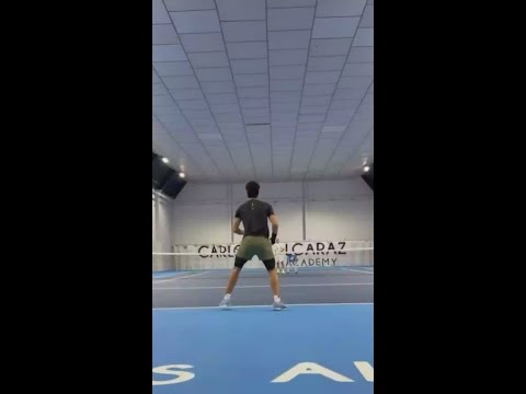 El entrenamiento de Alcaraz durante la lesión thumbnail