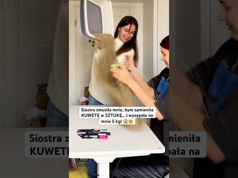 Siostra zmusiła mnie, bym zamieniła KUWETĘ w SZTUKĘ… i wysypała na mnie 5 kg! ?? thumbnail