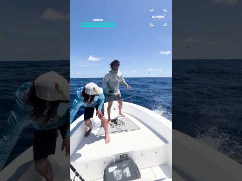 How Not To Hold A Tuna You've Just Caught.... #fail #fishing thumbnail