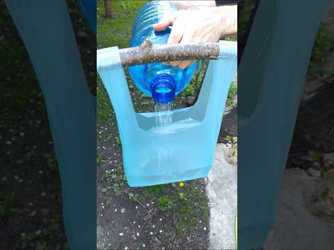 This Amazing Trick with a Plastic Bag and a Straw Will Come in Handy #outdoors #bushcraft #camping thumbnail