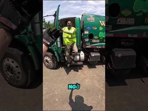 Suýt bị xe rác tông và phản ứng bất ngờ thumbnail