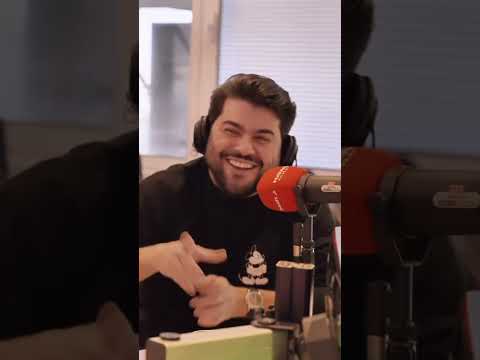 Aprendendo com o Cristiano porque os cachorros fazem isso 🤡🐕😂#zenetoecristiano #sertanejo thumbnail