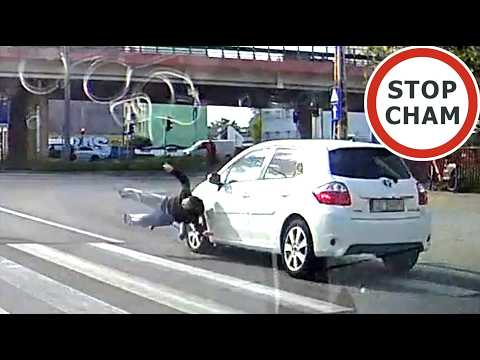 Potrącenie chłopca na hulajnodze na przejściu dla pieszych #2249 Wasze Filmy thumbnail