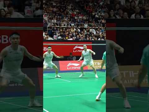 This is what next-level defence looks like! #shorts #badminton #BWF thumbnail