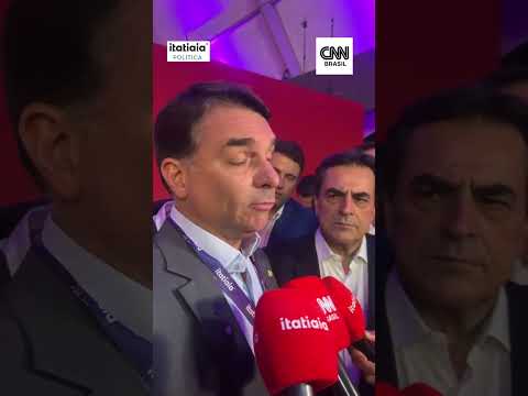 "Tenho um nome no coração", diz Flávio sobre companheiro de chapa thumbnail