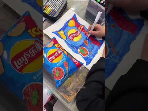 المعلمة طلبت منه يرسم كيس الشيبس بطريقة ذكية !! #shorts thumbnail