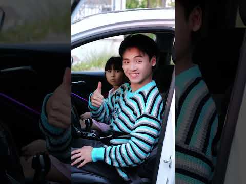 It’s better not to help at all 😂 🚗 🪢 #taihoa #funny #shorts thumbnail