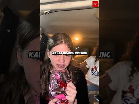 Cewek ini Hampir Kehilangan Kesadaran thumbnail