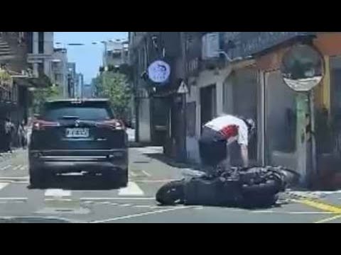 【車禍影片】機車直上無煞車（2026.05.25 臺北市信義區虎林街 thumbnail