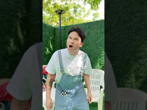 เอาลูกบาสยังไงดี #ตลก #โบ๊ะบ๊ะshorts #พี่นาว #shorts thumbnail