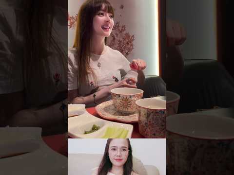 우유를 마시는 소녀 #funny #유머 #국립생물자원관 #막달려갑니닭 #짧은영상 #girls #trending #viral thumbnail