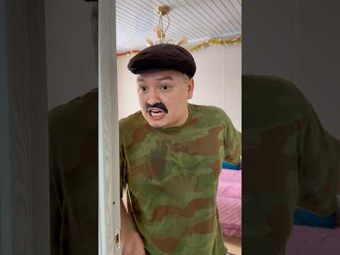 ТЫ В ДЕТСТВЕ ПРОСИШЬ У РОДИТЕЛЕЙ БРАТИКА😂#shorts thumbnail