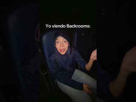 fui a los backrooms 🤣 thumbnail