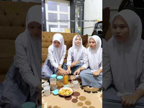 Kalian suka kek gini juga gak ? 🙄😄 #funny #comedy thumbnail