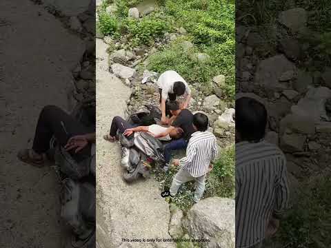 لا تزال البشرية على قيد الحياة thumbnail