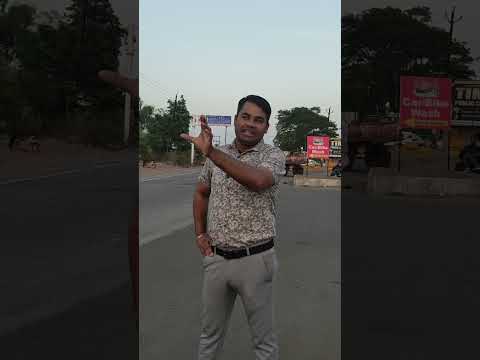 गाड़ी के नीचे से निकलने वाली Videos असली नहीं होती हैं! #roadsafety #trafficrules #indiatraffic thumbnail