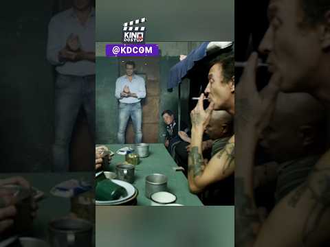 ДИРЕКТОР ПЛЯЖА ЗАЕХАЛ🙄 #сериал #криминал #кино #фильмы thumbnail