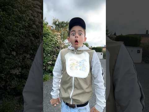 LES JEUNES QUI SONT DES HÉROS👞🤣#humour #shorts thumbnail