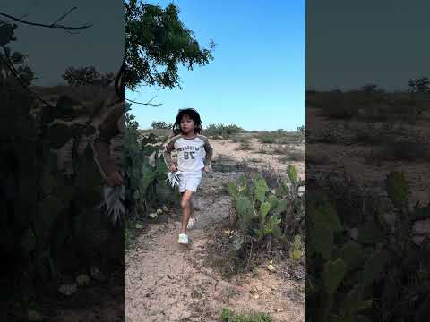 LNS - Con gái hiếu thảo, Tìm găng tay cho Ba || Kind daughter, find glove for my dad #shorts thumbnail