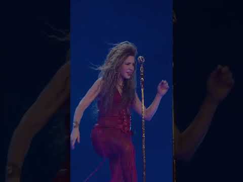 Gracias Guadalajara! Ha sido increíble! Dos noches cantando conmigo desde la primera hasta la utlima thumbnail
