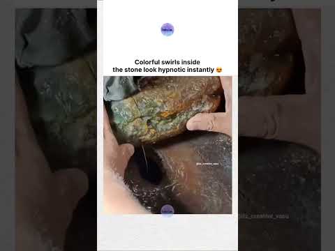 Colorful swirls insidethe stone look hypnotic instantly 😍 thumbnail