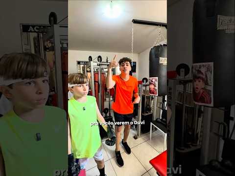 ELE CHAMOU O MARCELINHO PRA UMA LUTA DE BOXE!! 🥊 thumbnail