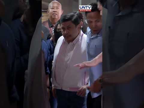 Paglalagak ng piyansa ni Sen. Estrada sa Sandiganbayan, nagkaroon ng bahagyang tensyon thumbnail