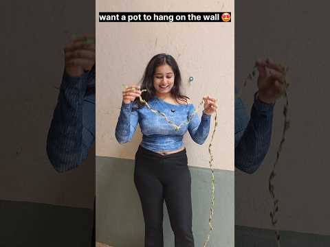 "Pot ko wall mai hang karne ki best trick." 🤯🤩😲 #relatable #trending #shorts thumbnail
