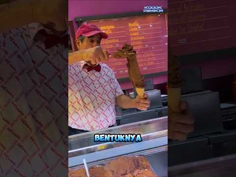 Es Krim Yang Tingginya Gak Masuk Akal‼️ thumbnail