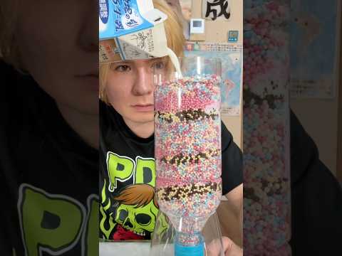 味付きストロー100個で牛乳を濾過してみたww(´ω｀) PDS  #shorts thumbnail