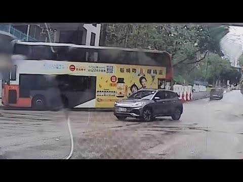 車CAM直擊 - 一街逆線L 大家自求多福小心駕駛  thumbnail