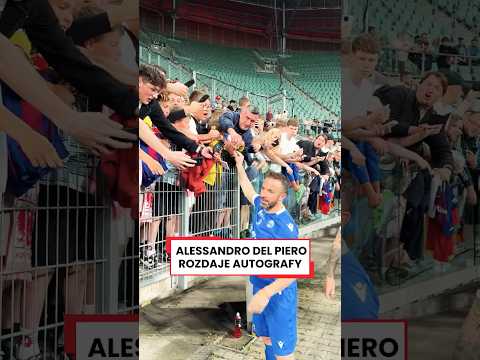 DEL PIERO ROZDAJE AUTOGRAFY KIBICOM #shorts thumbnail