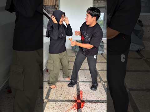 Si doi kasih es cream sabun ke mas preman #shorts #minivlog #comedy #bocilwargads #maspreman thumbnail