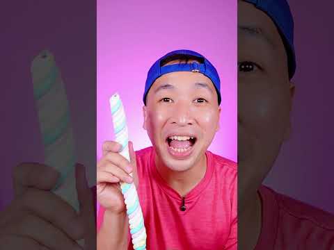 Marshmallow Panjang Banget😱 #asmr #mukbang #makansesuaiemoji #videolucu thumbnail