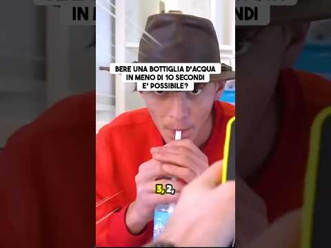 Bere una bottiglia d'acqua in meno di 10 secondi é possibile? 🍶 thumbnail