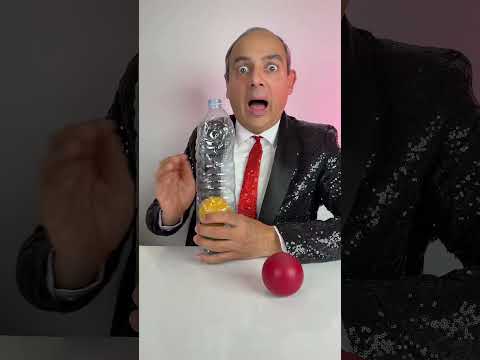 All Right? 😮| Arnaldo Mangini #comedy #magic #magic thumbnail