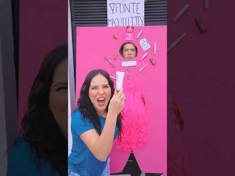 Me Puso El Peor Maquillaje Del Mundo!! 🤣 thumbnail