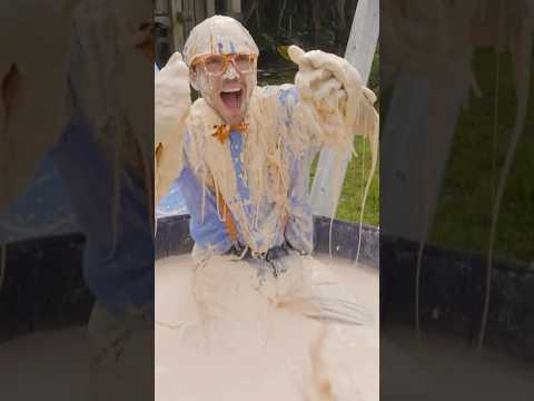 How ?‍? did Blippi end up COVERED IN OOBLECK?! #shorts thumbnail