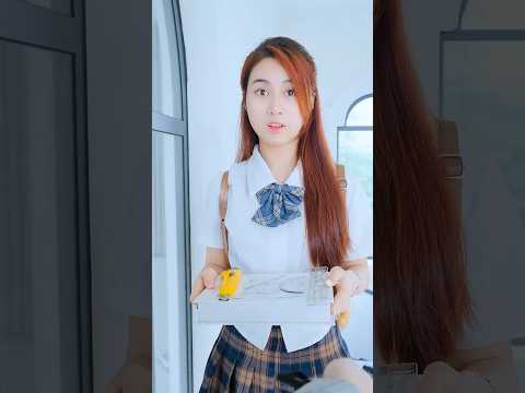 No candy, no food… but this is allowed?! 😅🍭 #anhchinh #kpop #funny thumbnail